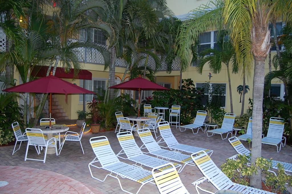 Alcazar Resort- Gay Mens Resort フォート・ローダーデール エクステリア 写真